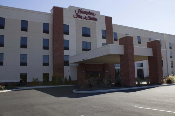 Hampton Inn & Suites Harrisburg/North